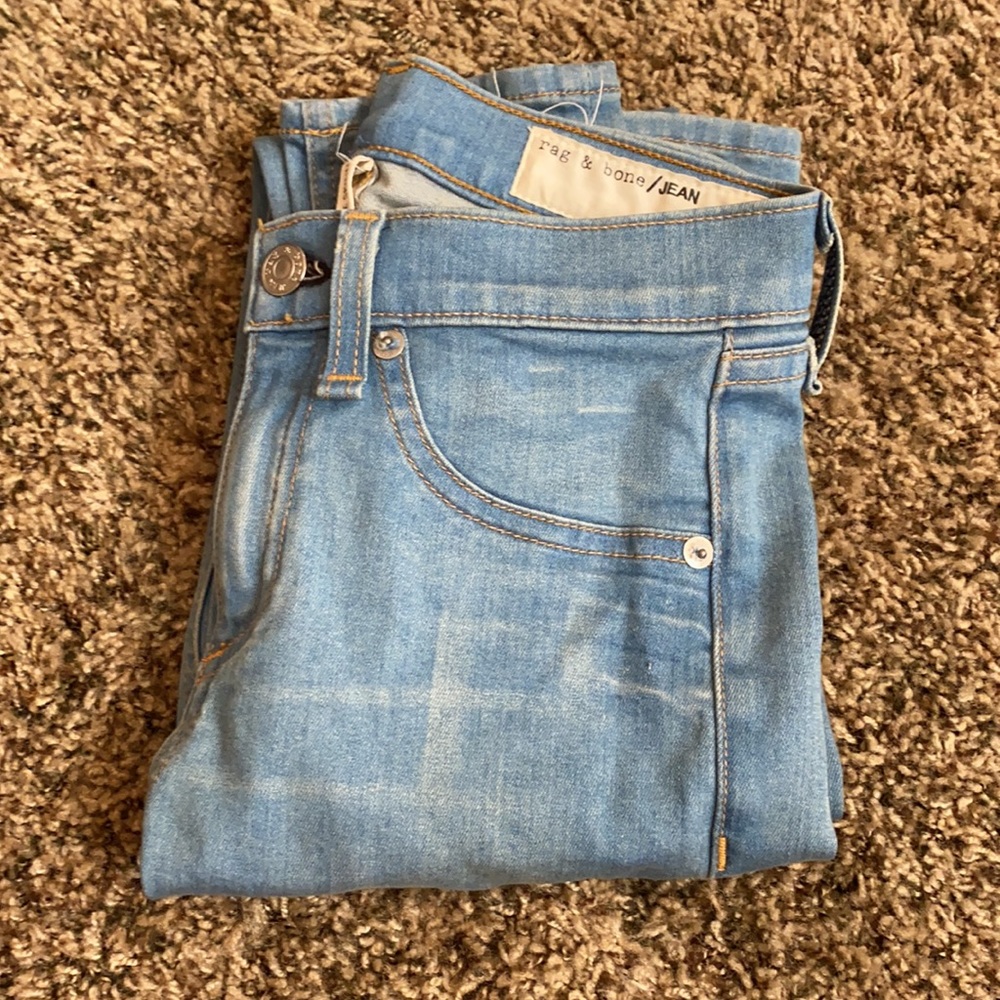Rag & Bone skinny jeans! Light wash